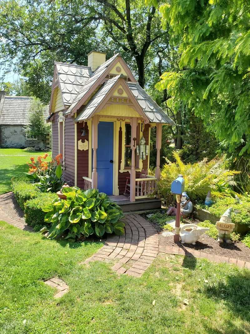 Whimsical little buildings that spark curiosity