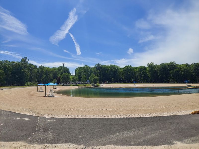 White Sand Brings the Beach to North Jersey