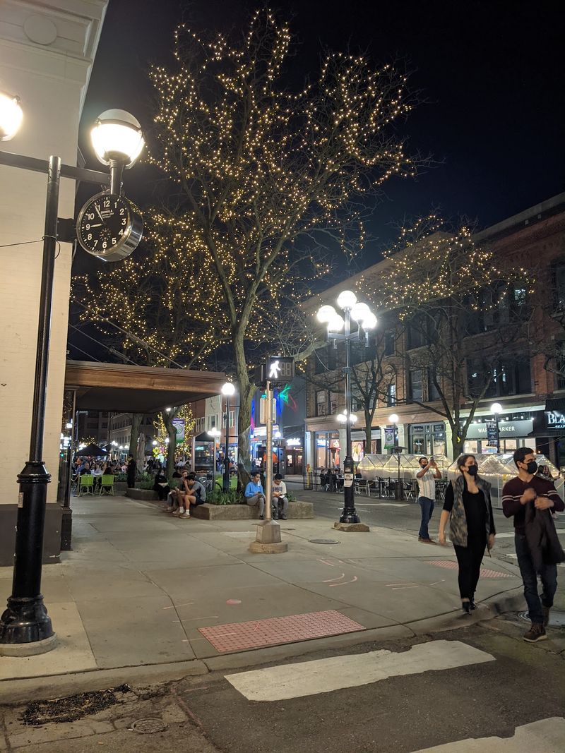 Why Daily Life Here Feels Easier Than in Bigger Midwest Cities Why Daily Life Here Feels Easier Than in Bigger Midwest Cities