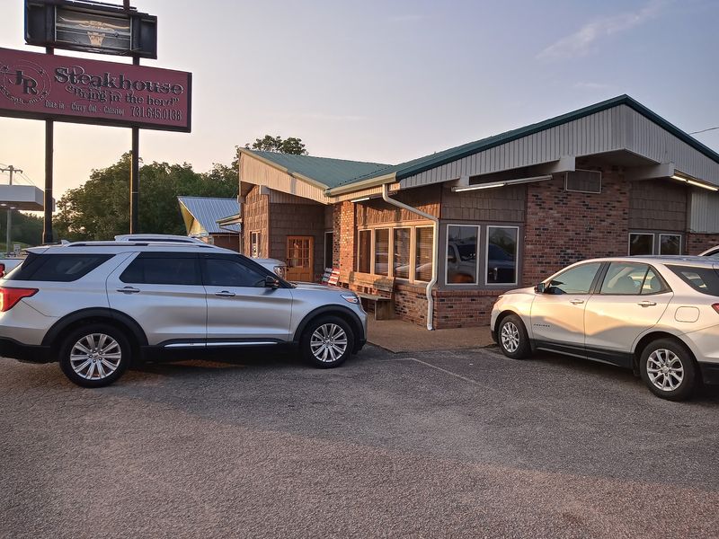 Why Diners Are Willing to Drive Miles to Ramer