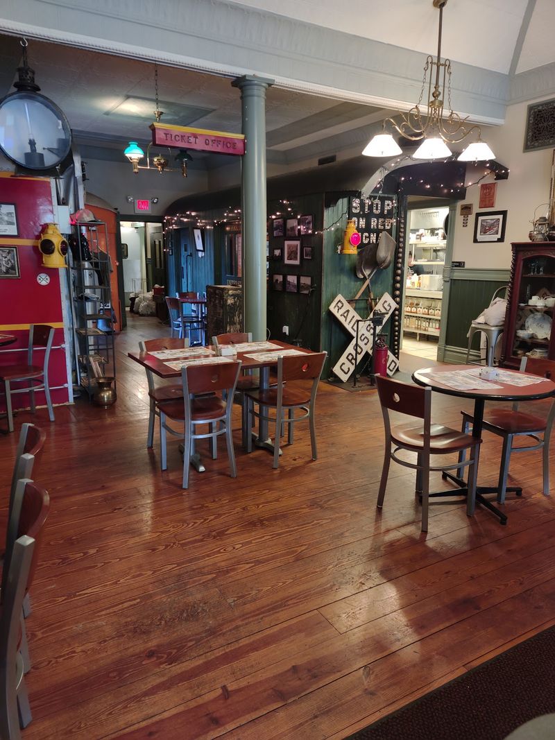 Why Doolittle Station Feels Bigger Than a Quick Meal