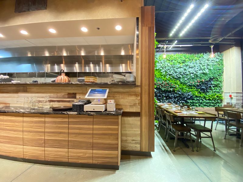 Why Michigan Food Lovers Keep Returning to This One