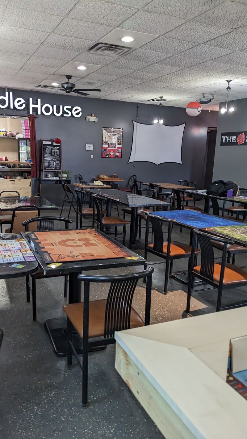 Why The 8th Side Works Better Than A Standard Shop
