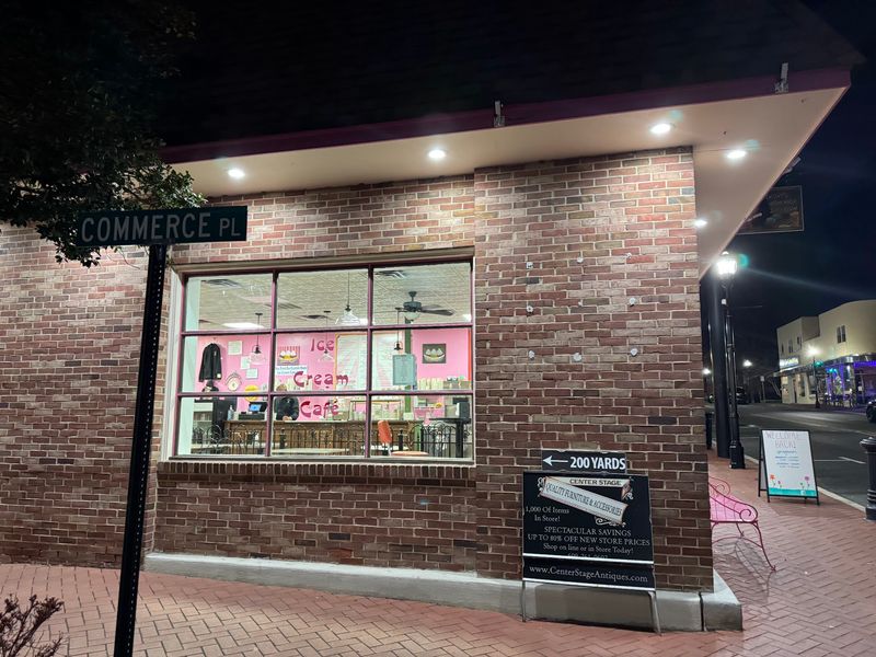 Why This Mount Holly Ice Cream Shop Keeps People Coming Back
