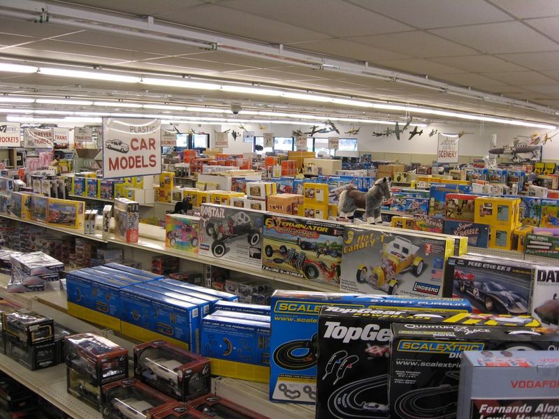 Why the Shop Works as a Real Detour, Not Just a Quick Purchase Stop