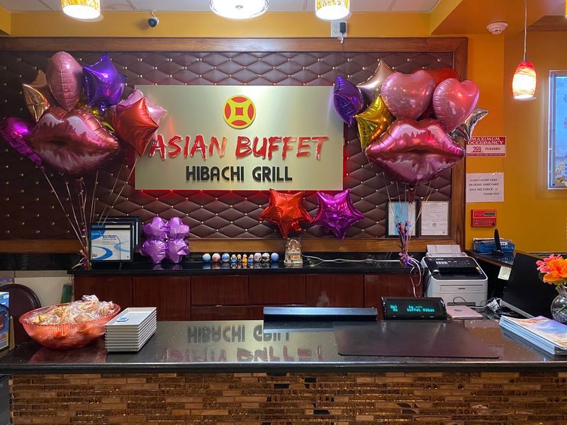 Why this Battle Creek buffet keeps the crab tradition alive