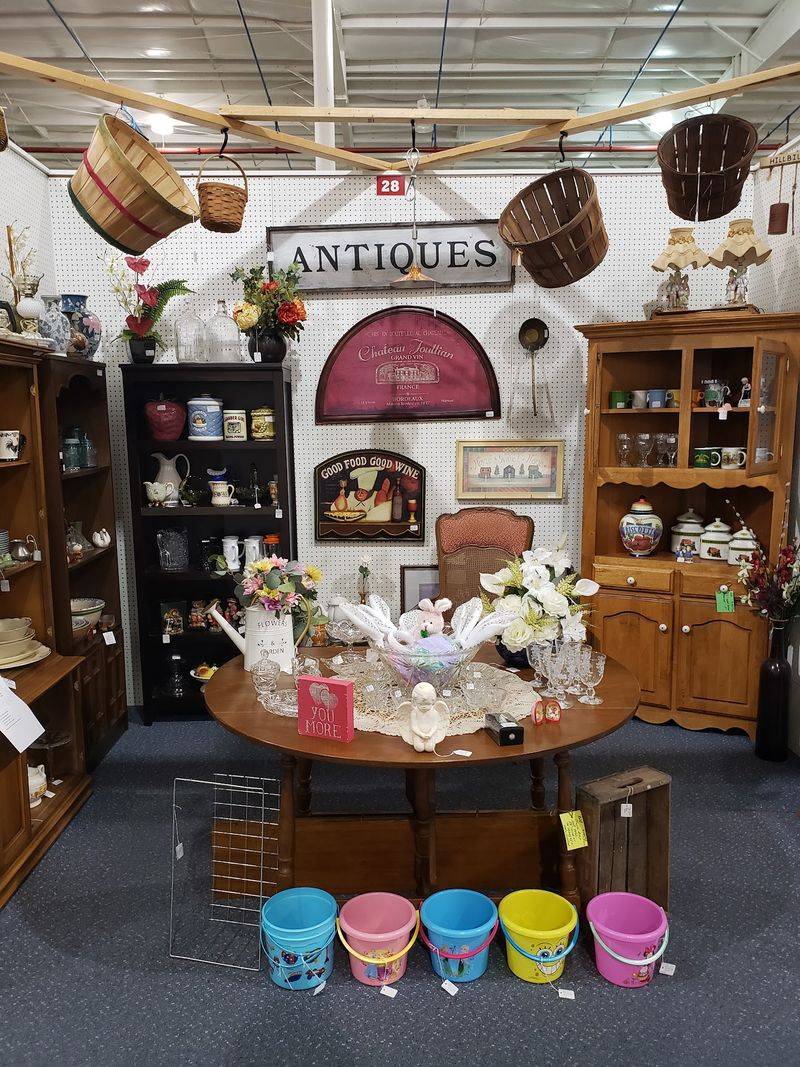 How to Shop Smart When the Store Is This Big