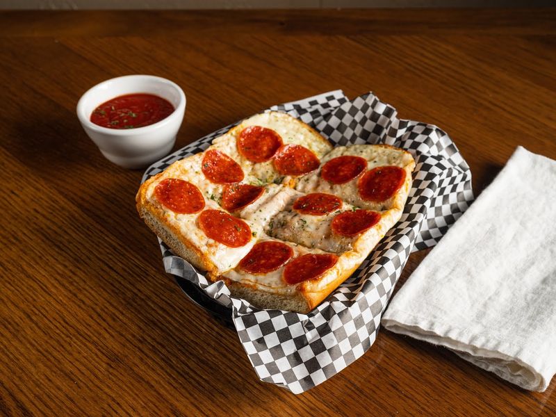Santeramo’s Pizza House & Italian Food (Greeley) Santeramo’s Pizza House & Italian Food (Greeley)