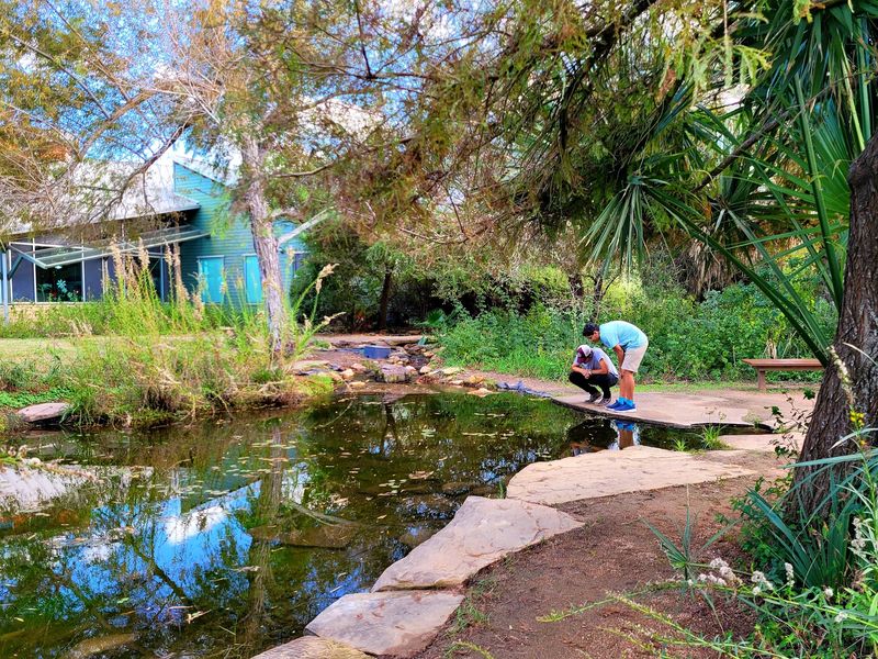 Year-Round Wildlife Activity Worth Repeat Visits Year-Round Wildlife Activity Worth Repeat Visits