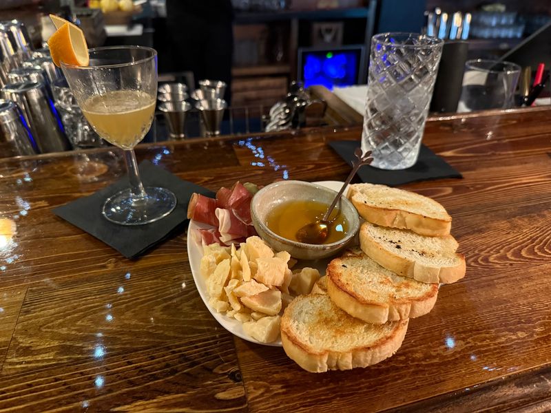 Yes, There's a Full Bar, and It Changes the Whole Experience Yes, There's a Full Bar, and It Changes the Whole Experience