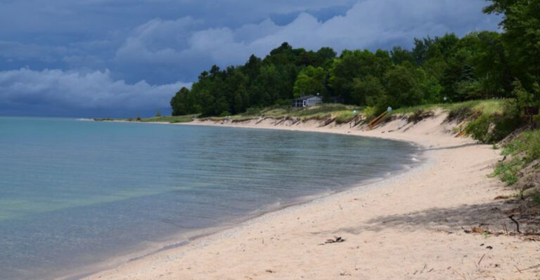 A Peaceful Michigan Cove Draws Locals Away From The Main Beach Crowds