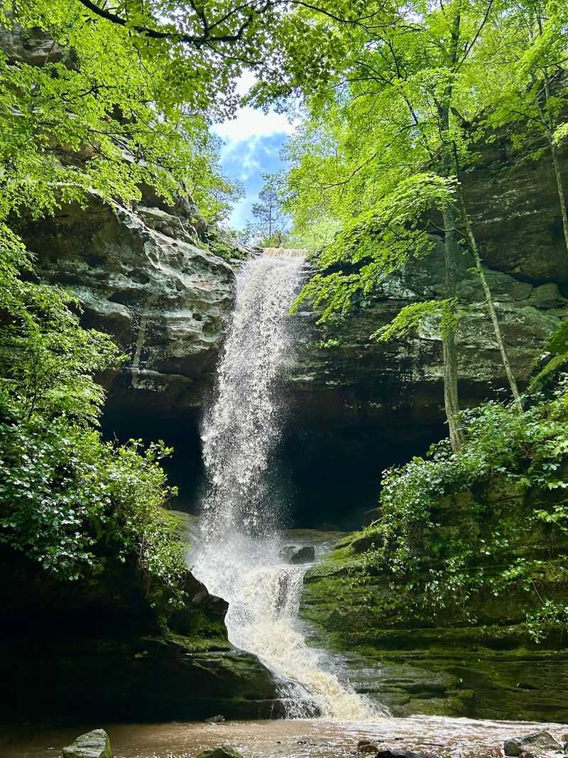 Big Rocky Hollow Waterfall