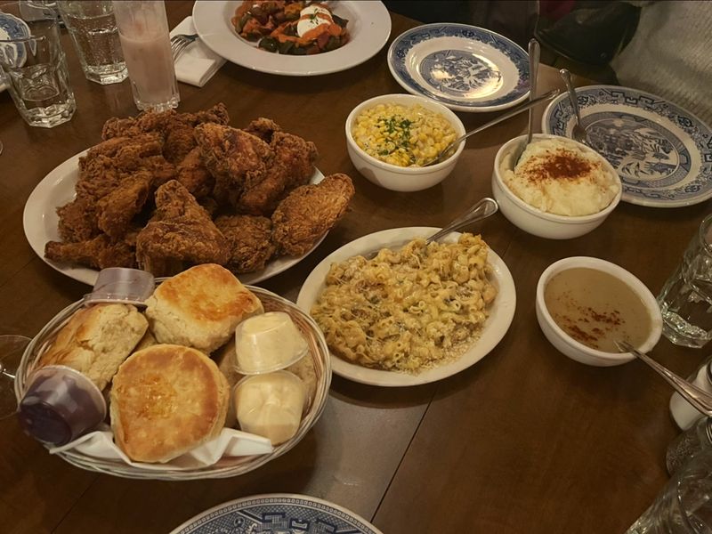 The Fried Chicken That Turns a Remote Meal Into the Main Event