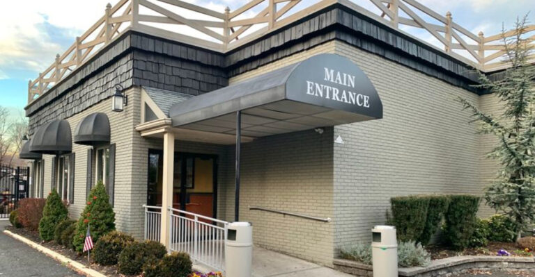 Come for the Comfort Food and Stay for the Live Music at This New Jersey Tavern
