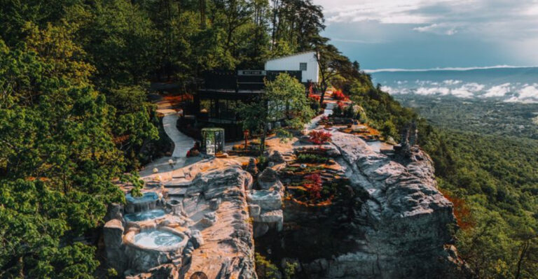 Couples Can Escape The Everyday At This Peaceful Tennessee Treehouse Resort