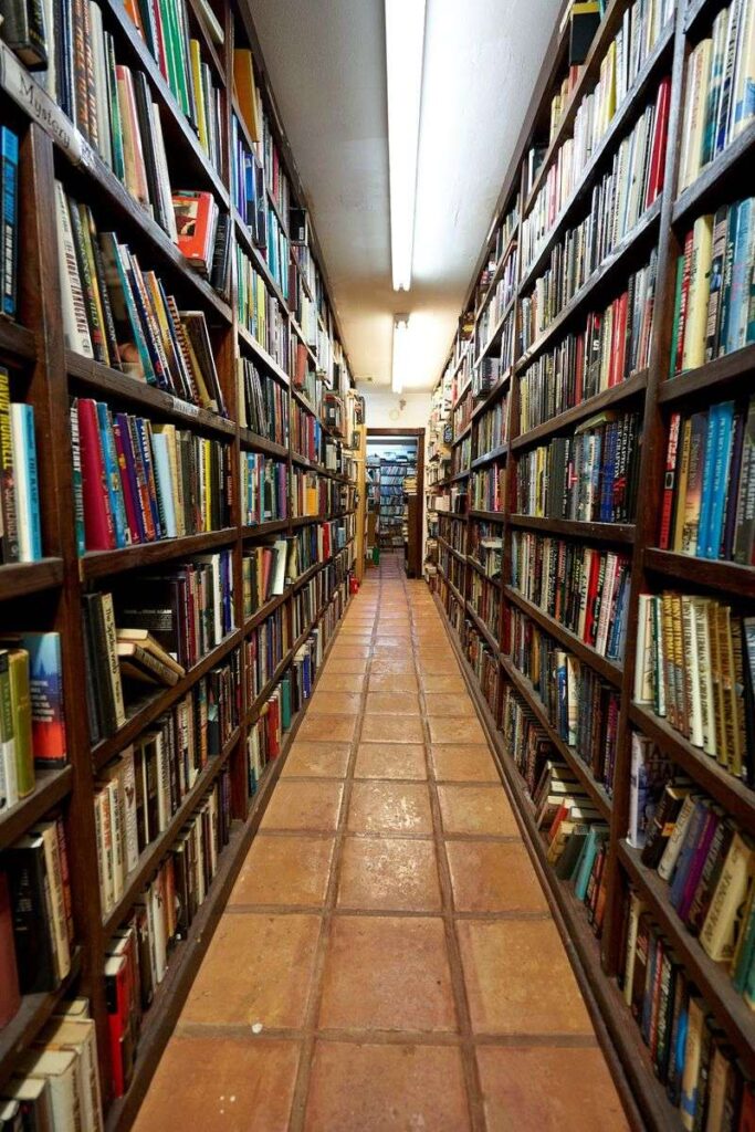 Texas Is Hiding 11 Charming Bookstores You'll Want To Browse For Hours
