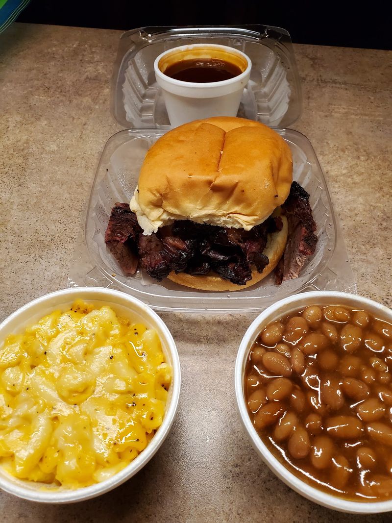 Indianapolis, Indiana, And A Barbecue Spot With Local Gravity