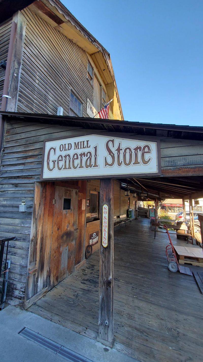 The Old Mill & General Store - Pigeon Forge