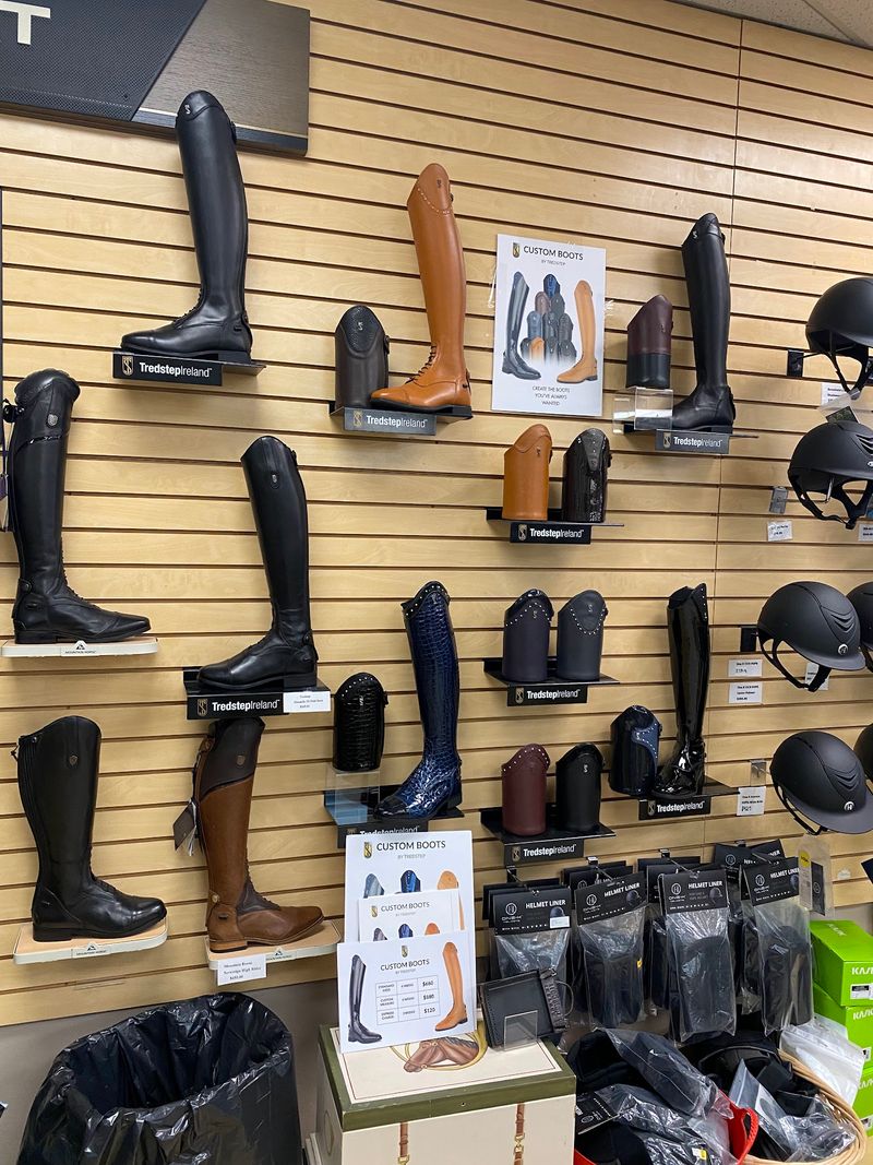 Where English Riders Can Build a Full Kit in One Place