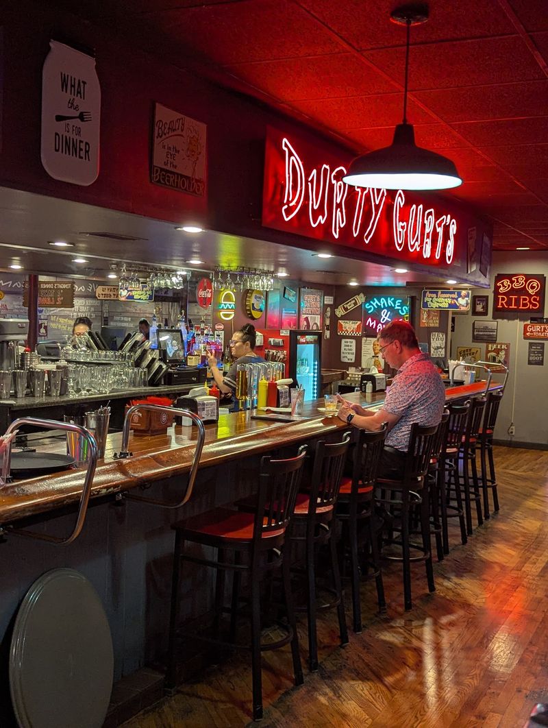 Durty Gurt’s Burger Joynt (Galena)