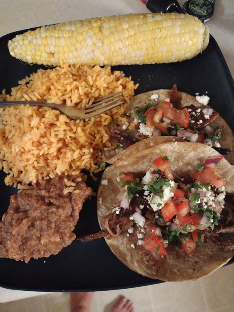 A Plate That Arrives Looking Like a Celebration