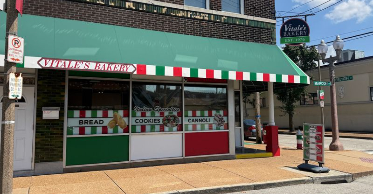 Generations Have Grown Up Loving The Cannoli At This Old-School Missouri Bakery