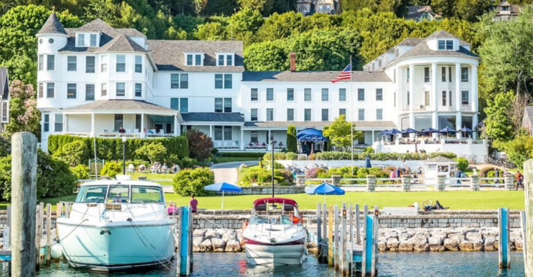 Ghost Stories Keep Guests Coming Back To These 11 Haunted Michigan Hotels