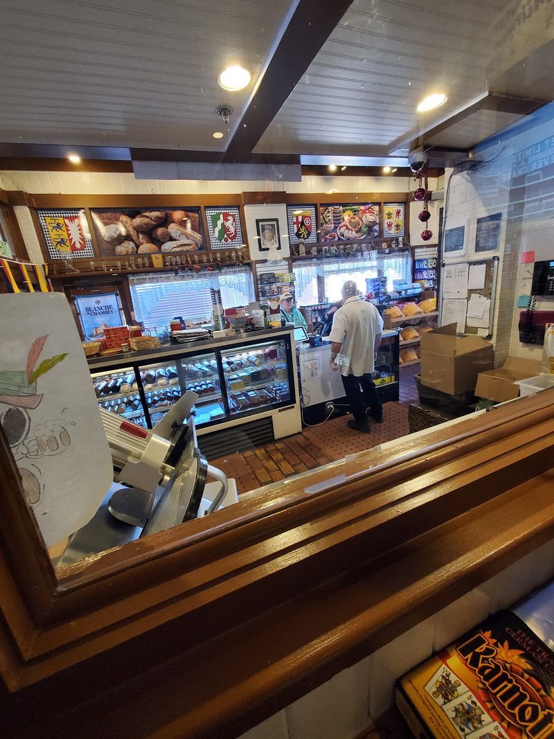 The Deli Counter Delivers the Market Moment