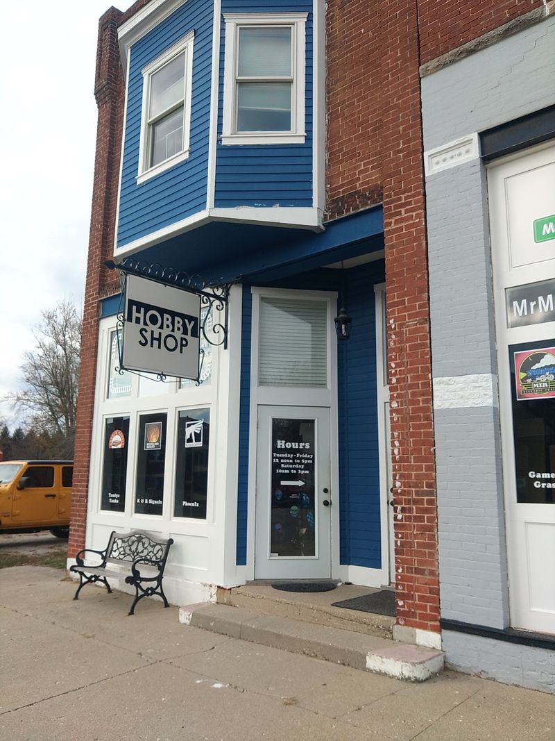A Small-Town Storefront With a Big Hobby-World Punch A Small-Town Storefront With a Big Hobby-World Punch