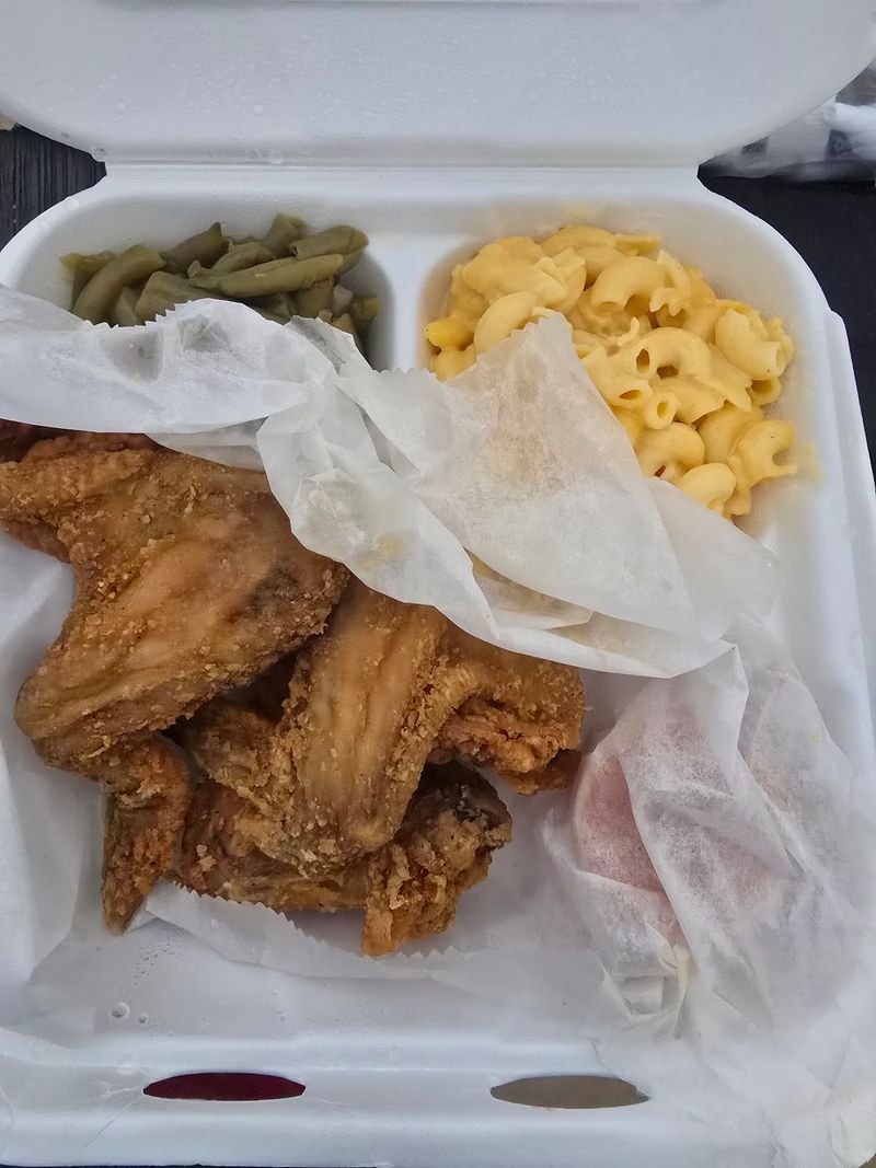 Stacey & Rick's Soulfood (Indianapolis) Stacey & Rick's Soulfood (Indianapolis)