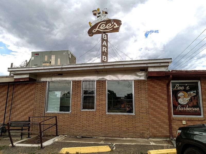 Lee’s Bar-B-Q (Trinidad)