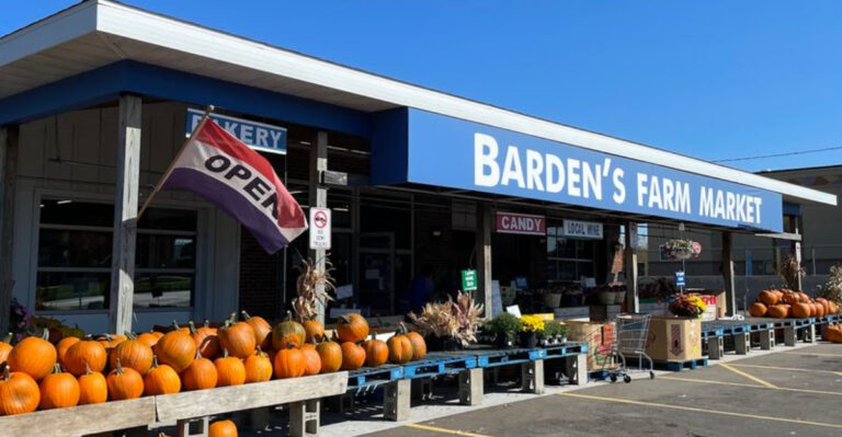 Local Flavor Comes Straight From the Field at These 9 Michigan Farm Stands