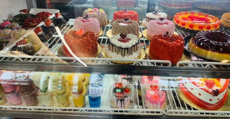 Locals Can’t Resist the Fresh-Baked Treats at This New Jersey Mexican Bakery