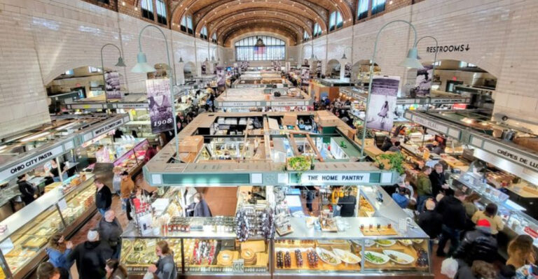 Ohio Has A Century-Old Market Where Every Aisle Is A Flavor Hunt