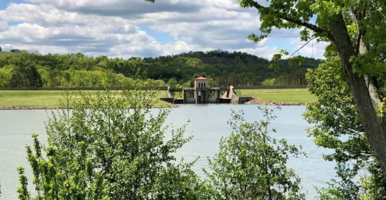 Ohio’s Serene Lake Getaways Made For Slow, Scenic Days You’ll Remember