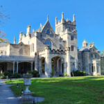 One Of New York’s Most Beautiful Historic Mansions Is Hiding In Plain Sight