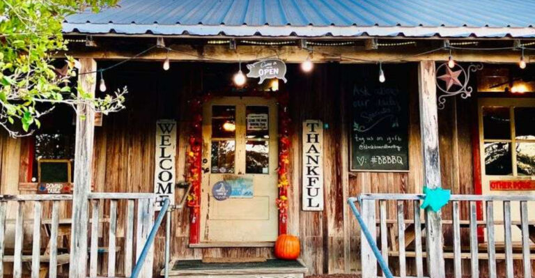 One of Texas’ Best BBQ Spots Is Hiding in a Tiny Town of Fewer Than 1,000 People