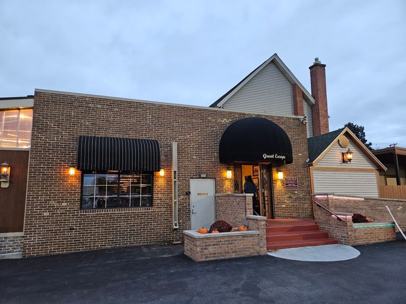 Old-World Charm With a Few Modern Surprises