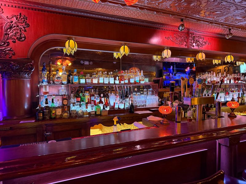An Antique Bar With Real Illinois Underworld Energy