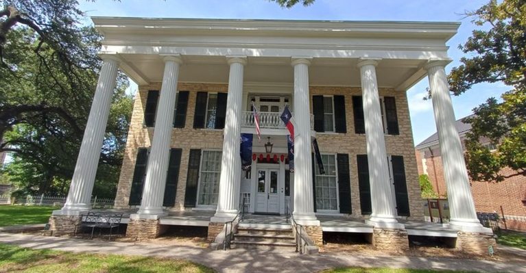 Step Inside This Historic Texas Mansion Where the 1890s Are Still Frozen in Time