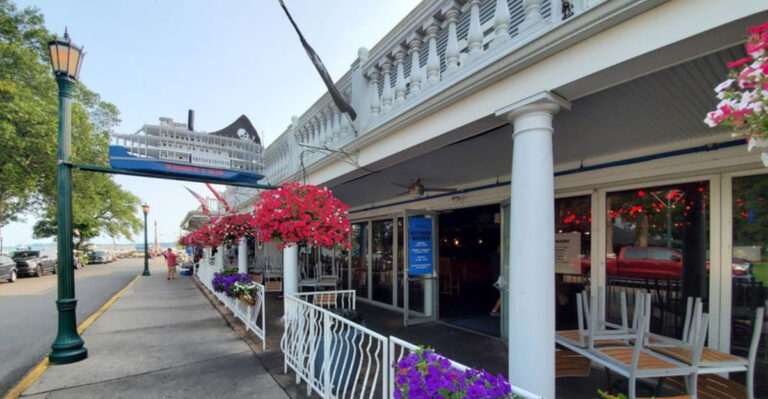 These 11 Unassuming Ohio Restaurants Have Some Of The Best Lake Fish Around