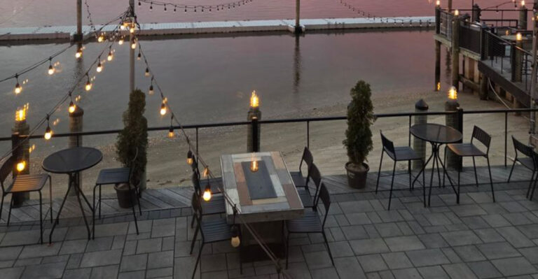 These 14 New Jersey Waterfront Restaurants Are Nearly Impossible to Book