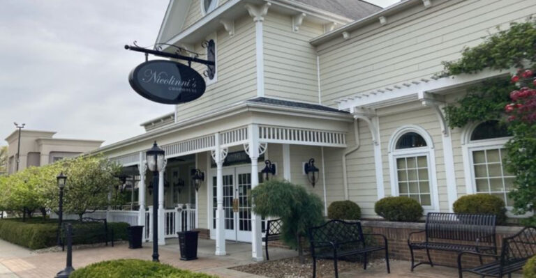 These Small Ohio Italian Restaurants Still Serve Recipes Passed Down For Generations