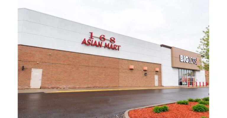 This 30,000-Square-Foot Michigan Asian Market Comes With A Six-Restaurant Food Hall