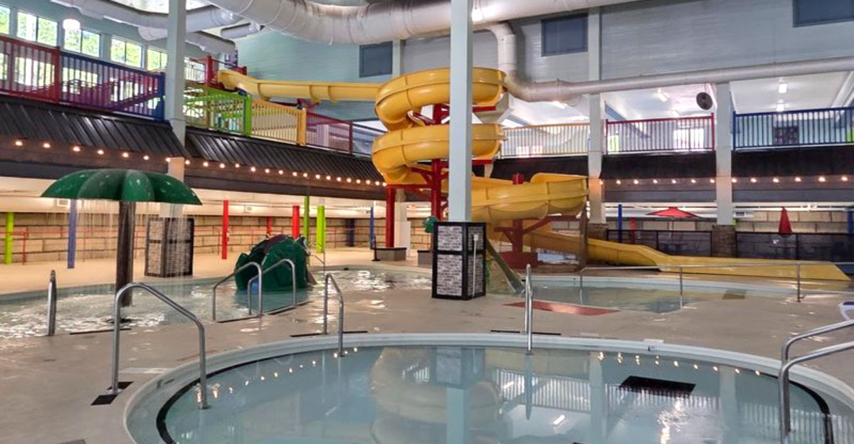 This Epic Missouri Waterpark Feels Like Your Own Personal Paradise