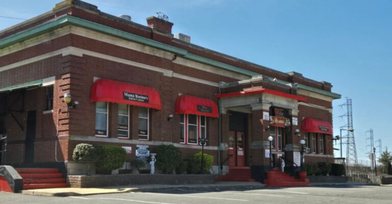 This Gorgeous Italian Restaurant Sits Inside a Historic New Jersey Train Station