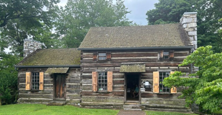 This Morristown, Tennessee Museum Brings The Story Of Davy Crockett To Life