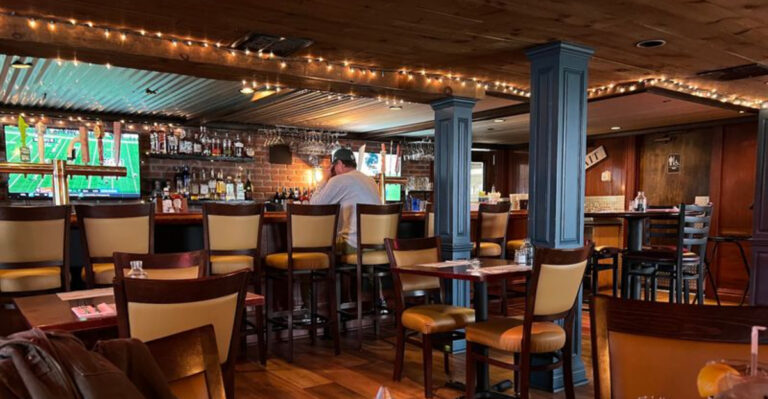This New Jersey Restaurant Serves a Prime Rib Almost Too Big for the Plate
