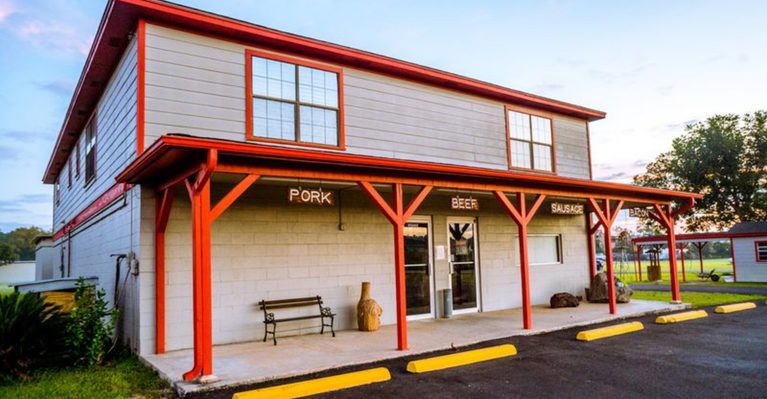 This Old-School Texas Meat Market Has Homemade Jerky So Good They Give Out Free Samples