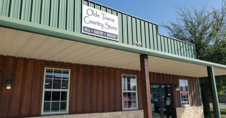 This Old-Time Texas Country Store Feels Like Stepping Into Amish Country